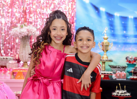 12 Anos Maria Sofia e 08 Anos Junior