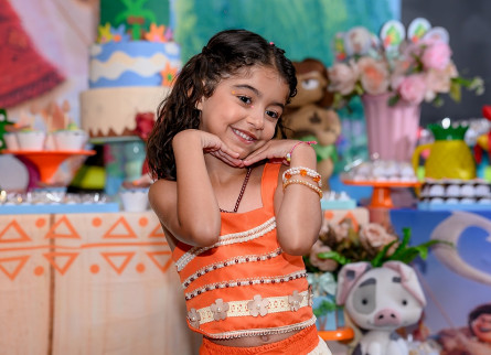 06 Anos Helena