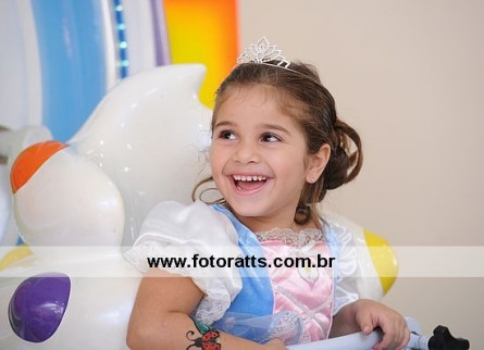 Aniversário 05 Anos Daniela dia 30/07/2012 no Buffet Mundo Mágico.