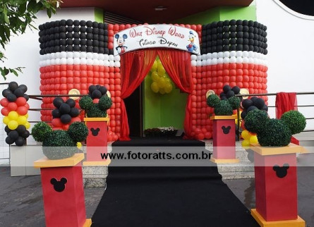 Decoração Turma do Mickey Estação da Alegria.