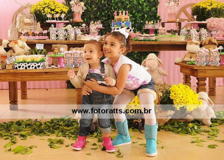 01 Ano Helena e 4 Anos Ana Rita dia 29-05-2016 na Fazendinha Cocorico