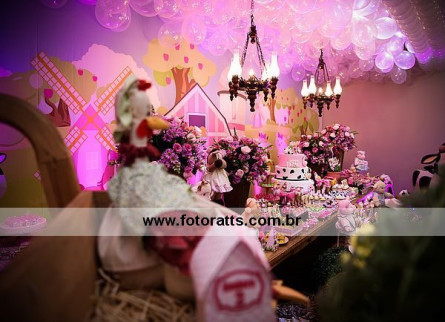 Decoração Fazendinha Cowgirl no Dia 09.06.2016 no Buffet Mundo Mágico