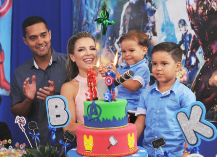 02 Anos Breno e 05 Anos Kaio