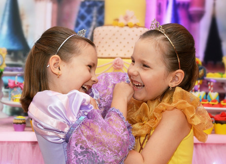 06 Anos Fernanda e Antonia